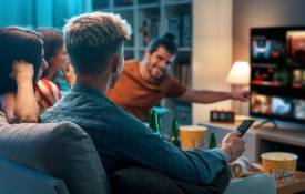 Divirta-se Assistindo Ao Seu Conteúdo De Entretenimento Favorito Em Vários Dispositivos