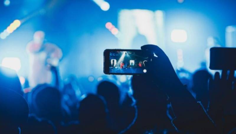 A Característica Brilhante Do Streaming De Entretenimento